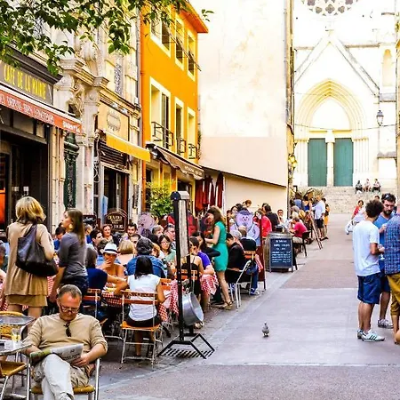 Comédie Gare St Roch Appartement Montpellier